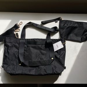 NWT The ANDI - Large - 'Black Apple'